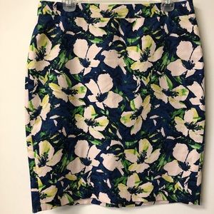 J. Crew Botanical Floral Pencil Skirt Size 8 Reg